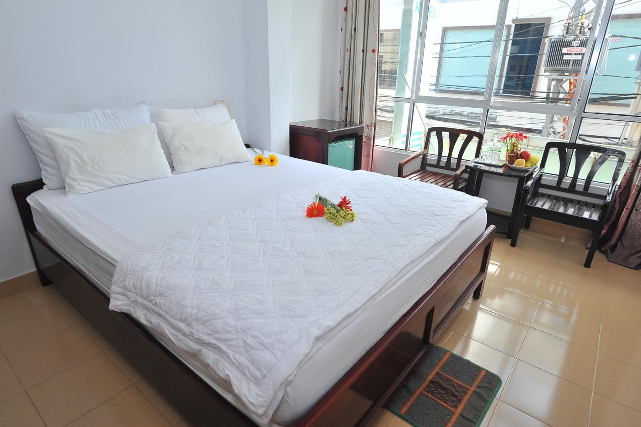 Ngan Pho Hotel ニャチャン エクステリア 写真